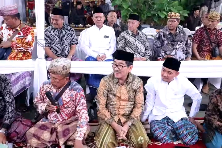 Bupati Lampung Utara Hadiri Syukuran dan Halal Bihalal Tim Pemenangan Pilkada