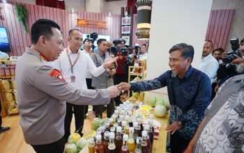 Buka Rakernis Densus 88 Polri, Kapolri Tinjau BOOTH Usaha Sahabat Densus 88 Eks Nafiter