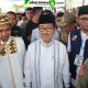 Bupati  Dr , H, Hamartoni Ahadis , M , Si , , Bersama Forkompimda  dan  Ribuan Warga Hadiri Tabligh Akbar  Syawal 1446  H di Islamic Center  Lampung utara