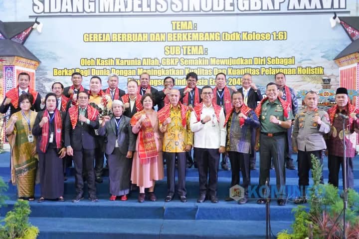 BUPATI KARO HADIRI SIDANG MAJELIS SINODE GBKP KE-XXXVII BUPATI KARO HADIRI SIDANG MAJELIS SINODE GBKP KE-XXXVII