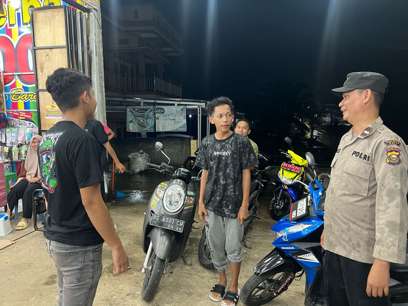 POLSEK TALANG UBI GELAR PATROLI MALAM DI TITIK RAWAN DAN OBJEK VITAL, PASTIKAN KAMTIBMAS KONDUSIF