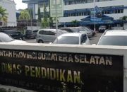 Oknum Staf Disdik Provinsi Sumsel Diduga Terima Uang Rp.50 Juta Dari Kepsek Oknum Staf Disdik Provinsi Sumsel Diduga Terima Uang Rp.50 Juta Dari Kepsek