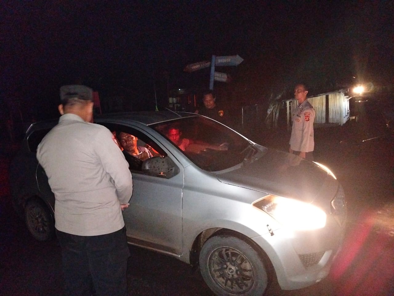 Polsek Tanah Abang Gelar Razia KRYD dan SOC, Ciptakan Situasi Aman dan Kondusif