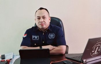 Keterangan foto: Ade Muksin ketua PWI Bekasi Raya