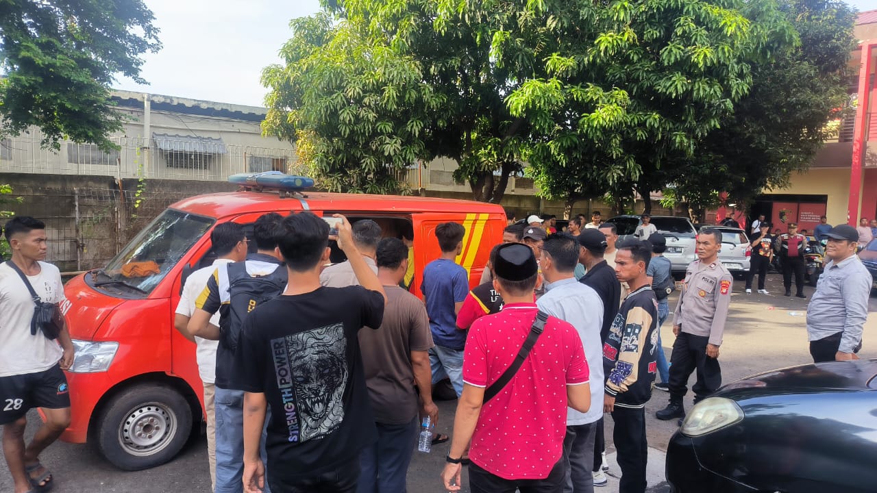 Cegah Bentrokan Ormas di DKI, Satuan Brimob Polda Metro Jaya Terjunkan Pasukan ke Penjaringan