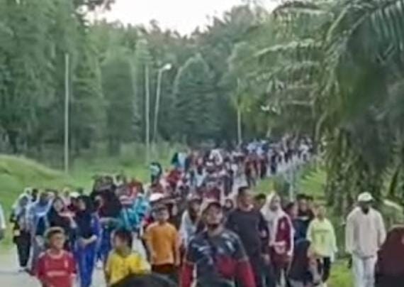 Ribuan Warga Semarakkan Jalan Santai dan Senam Sehat HUT ke-12 Kabupaten PALI