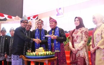 Bupati Kabupaten Penukal Abab Lematang Ilir Menghadiri Rapat Paripurna Istimewa DPRD PALI Bupati Kabupaten Penukal Abab Lematang Ilir Menghadiri Rapat Paripurna Istimewa DPRD PALI