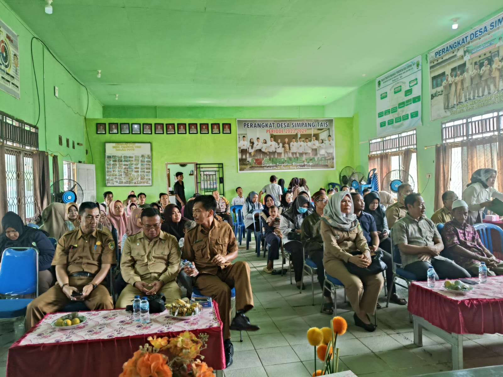 Pembentukan Koperasi Merah Putih di Desa Simpang Tais, Polsek Talang Ubi Kawal Kegiatan Hingga Aman dan Kondusif