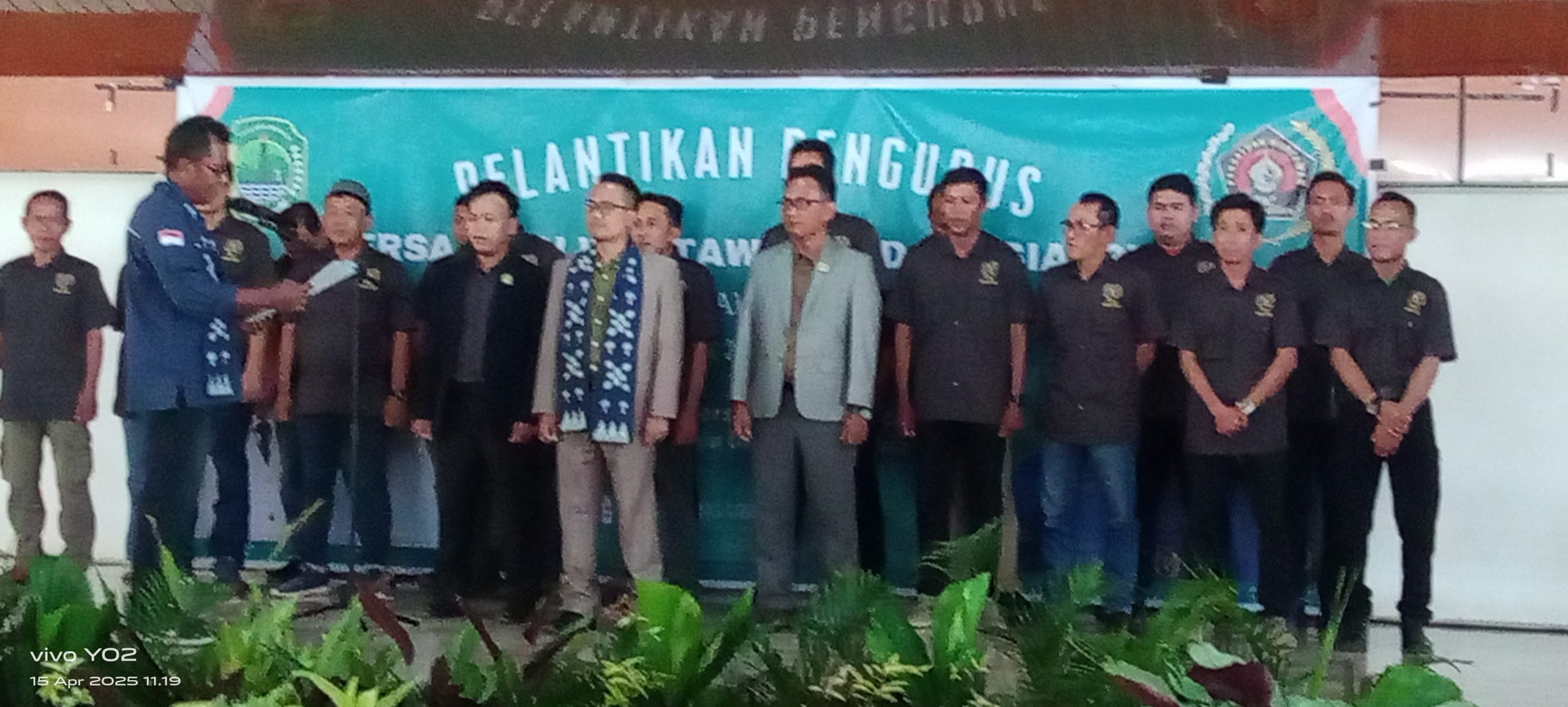 Kasi Humas Polres PALI Hadiri Pelantikan Pengurus PWI PALI Periode 2025-2030 Kasi Humas Polres PALI Hadiri Pelantikan Pengurus PWI PALI Periode 2025-2030