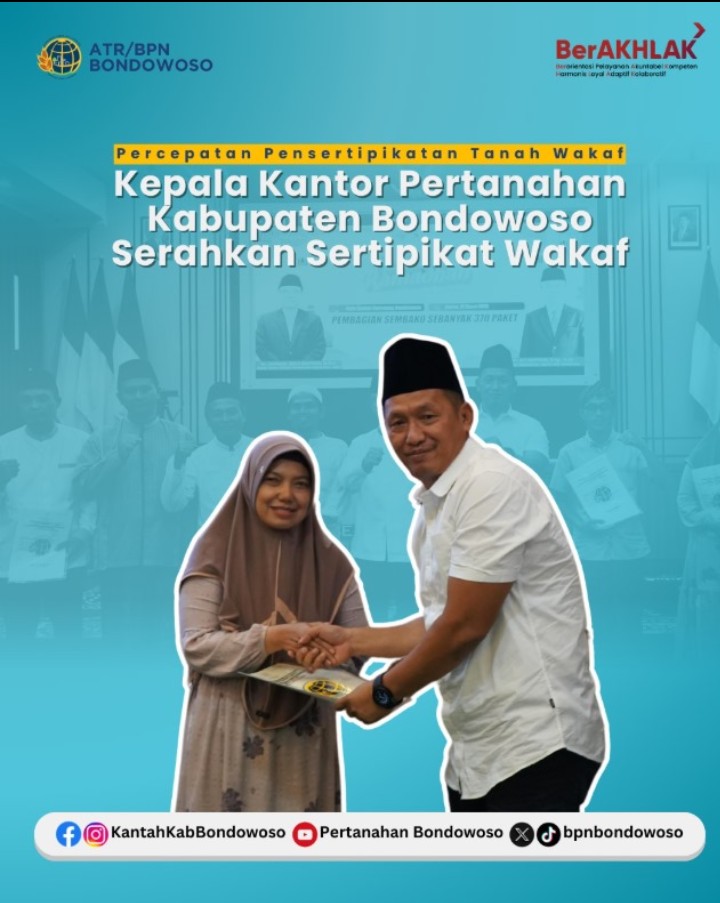 Kepala Kantor Pertanahan Bondowoso Serahkan Sertipikat Wakaf pada Kegiatan Festival Ramadan