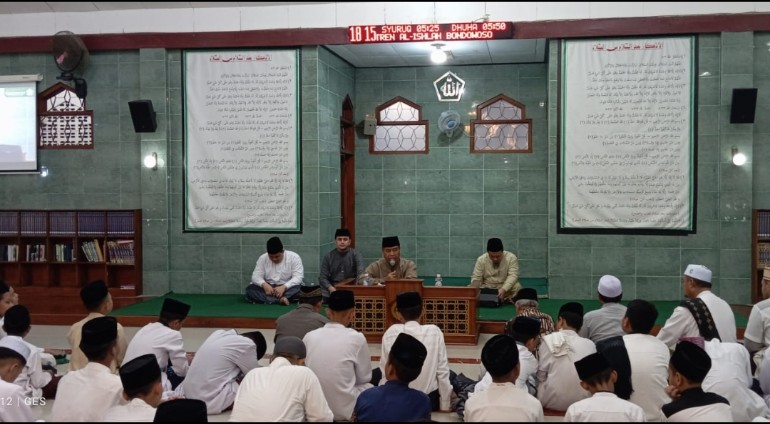 Pengajian Tafsir Jalalain ke 137 di Pondok Pesantren Al Islah Bondowoso