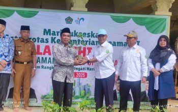 Kemenag Kabupaten Bekasi Tanam 2.000 Pohon Matoa untuk Hari Bumi 2025