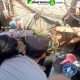 Respon Cepat, Personel Polsek  Kotabumi  Kota Evakuasi  Warga Yang  Jatuh di Dalam  Sumur