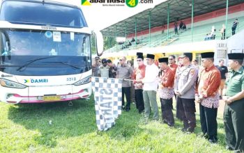 Pemerintah Kabupaten Lampung Utara  Lepas Keberangkatan Jemaah Haji Sebanyak  47 Orang, Kloter 2 Tahun 2025