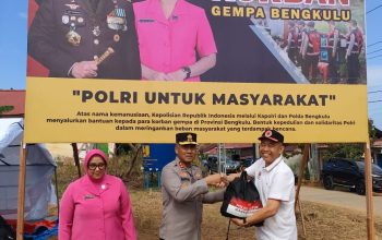 Kapolri Kirim Bantuan 5.000 paket Sembako  Untuk  Korban gempa bumi di  Bengkulu