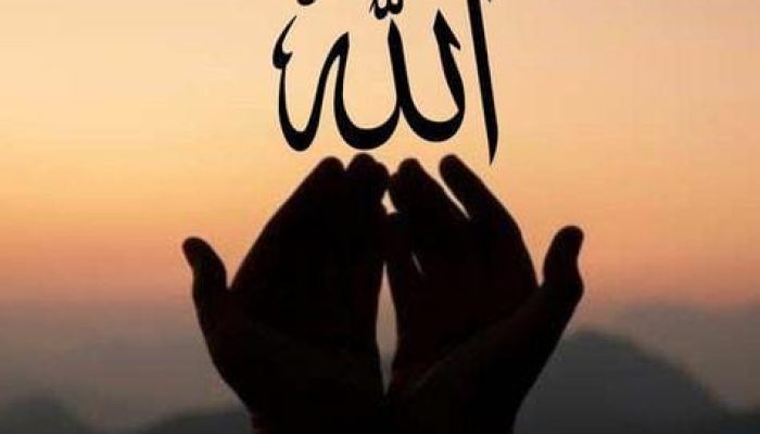 Khutbah Jumat: Pentingnya Berlindung Kepada Allah di Setiap Saat