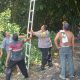 Bimaspol Desa Sukabungah Bersama Warga Gotong Royong Perbaiki Lampu Penerangan Jalan