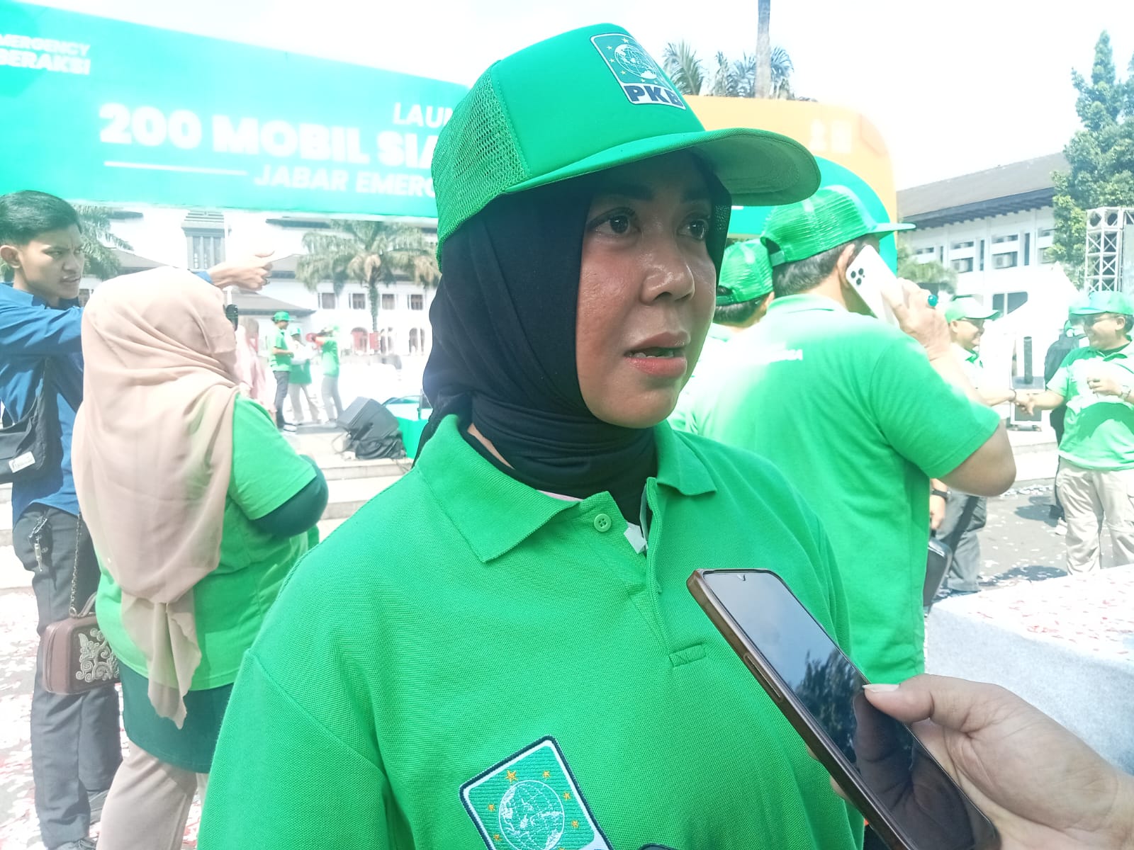 Ketua DPRD Provinsi Kabupaten Bandung Renie Rahayu Fauzi Hadiri Acara Lauching 200 Mobil Siaga Ambulance Wujudkan Pelayanan Cepat Dan Peduli Umat