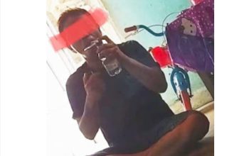 Penangkapan Oknum R Saat Menggunakan Barang Haram Dirumah oknum Er Sidabutar