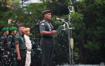 Korem 044/Gapo Gelar Upacara Bulanan, Kasad Tegaskan Penguatan Fungsi Pertahanan
