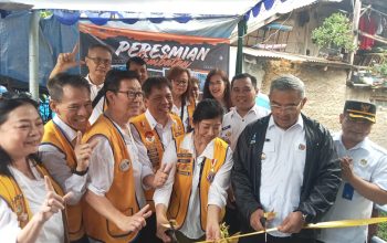 "Lion Club Bandung Lestari Resmikan Jembatan Di Kelurahan Pajajaran"