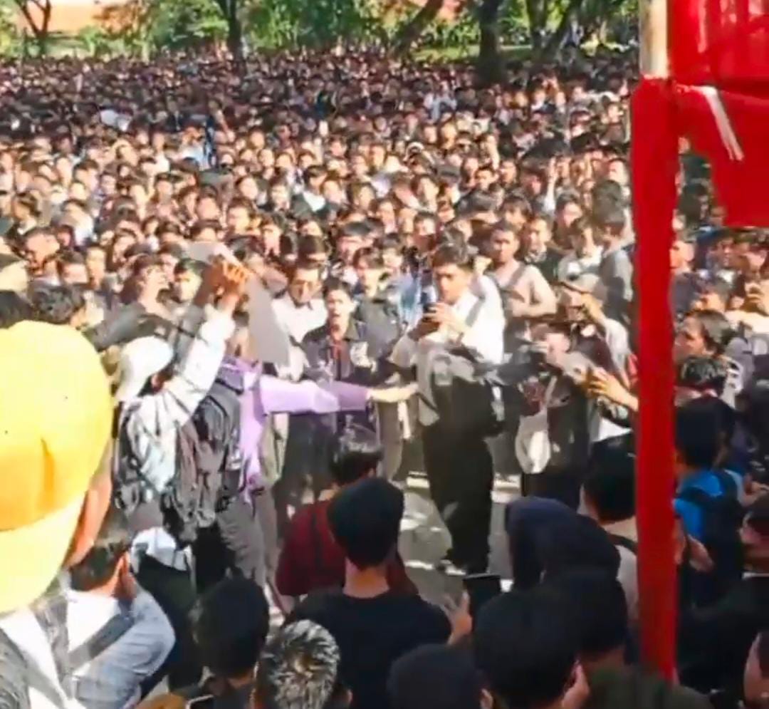 Job Fair Expo Bekasi: Pencari Kerja Lebih Banyak Dapat Capek daripada Kerja, Ada yang Kecopetan!