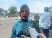 Ketua DPRD kabupaten Bandung Hj.Reni Rahayu Fauzi S.H. Secara Resmi Melepas Pemberangkatan Rombongan Keberangkatan 436 Jemaah Haji