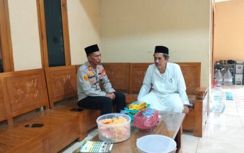 Kapolsek Cibarusah Perkuat Sinergi dengan Tokoh Agama, Wujudkan Kamtibmas Harmonis
