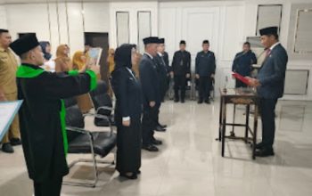 Asgianto ST Lantik Tiga Pejabat Administrator Di Lingkungan Pemerintah Kabupaten Penukal Abab Lematang Ilir