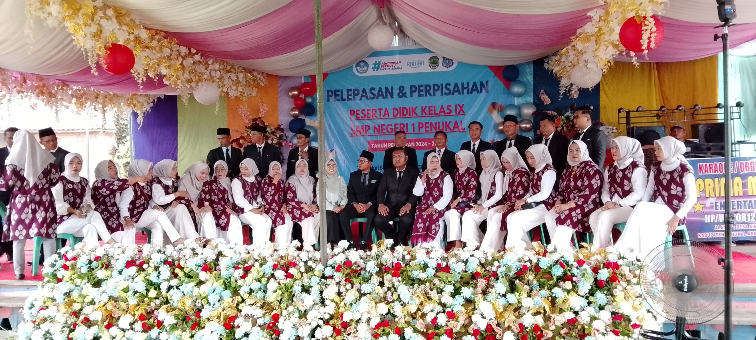Pelepasan dan Perpisahan Peserta Didik Kelas IX SMP Negeri 1 Penukal Pelepasan dan Perpisahan Peserta Didik Kelas IX SMP Negeri 1 Penukal