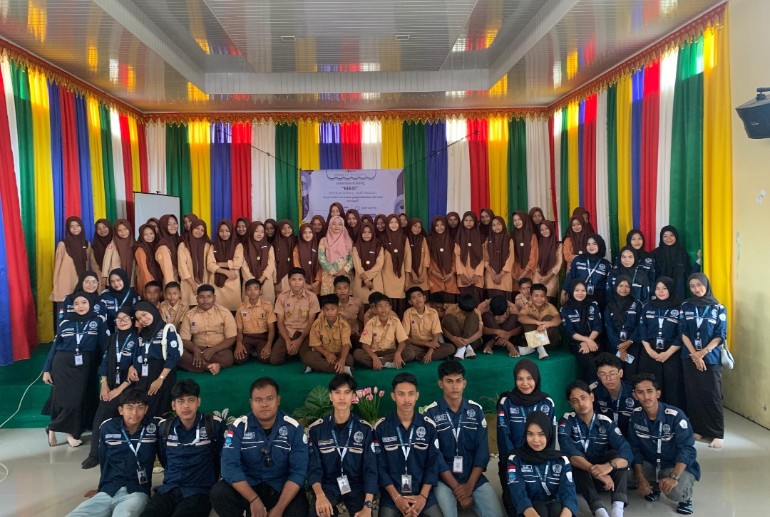 Maraknya Kasus Bullying dikalangan Remaja, HIMABIS UNIMAL Gelar Kegiatan Sosialisasi Anti Bullying di SMP Negeri 7 Lhokseumawe