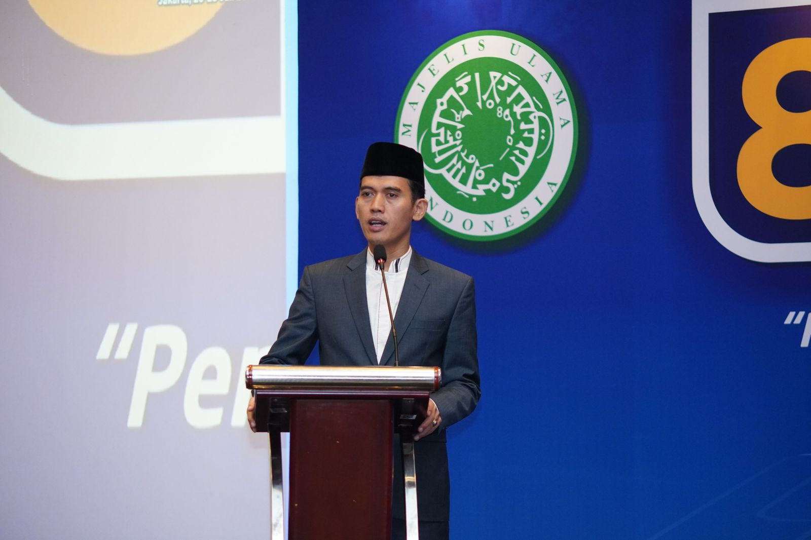 Ketua MUI Prof Asrorun Niam Tegaskan Hukum Vasektomi Haram, Kebijakan Tak Boleh Ditaati