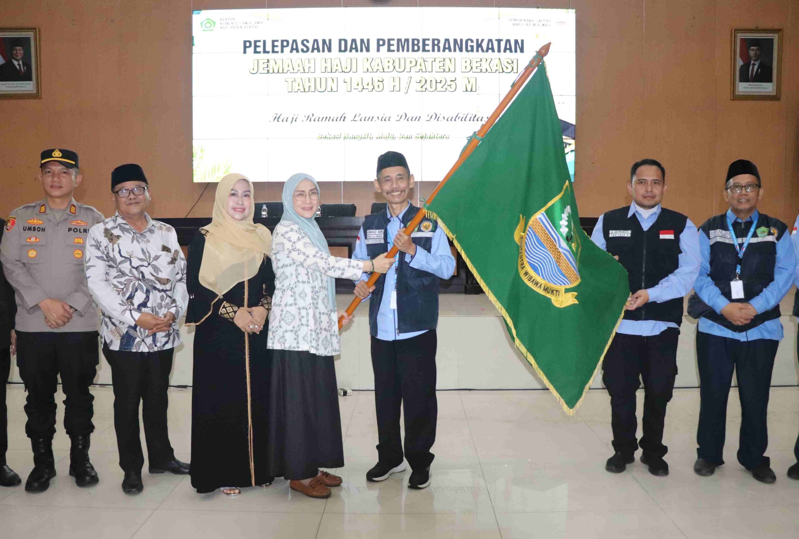 Kloter Pertama, 435 Calon Haji Asal Kabupaten Bekasi Menuju Tanah Suci Hari Ini