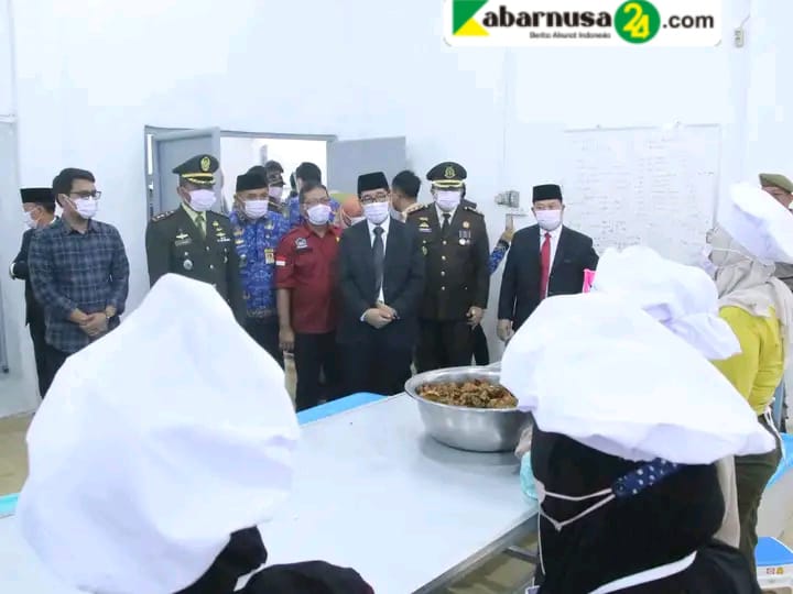 Bupati Lampung Utara Tinjau Dapur Umum SPPG Di Desa Bumi Raya