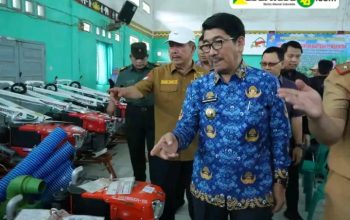 Pemkab Lampung Utara Penyerahan Alsintan Bantuan Pemerintah Melalui Program Aspirasi Pantai PAN Dàn Grindra, Dan Program Reguler Kementerian Pertanian RI Tahun 2025 Pemkab Lampung Utara Penyerahan Alsintan Bantuan Pemerintah Melalui Program Aspirasi Pantai PAN Dàn Grindra, Dan Program Reguler Kementerian Pertanian RI Tahun 2025