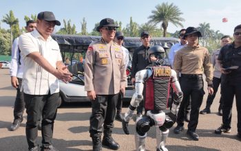 ** Robot Homanoid Dan K9; Mimpi  Inovasi  Teknologi  Polri  Dalam  Syukuran  Hari Bhayangkara  Ke-79 **