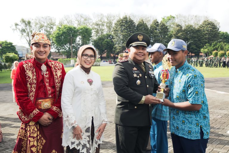 Menjaga Ideologi di Saat Perubahan Zaman,melalui Ke Bhinnekaan
