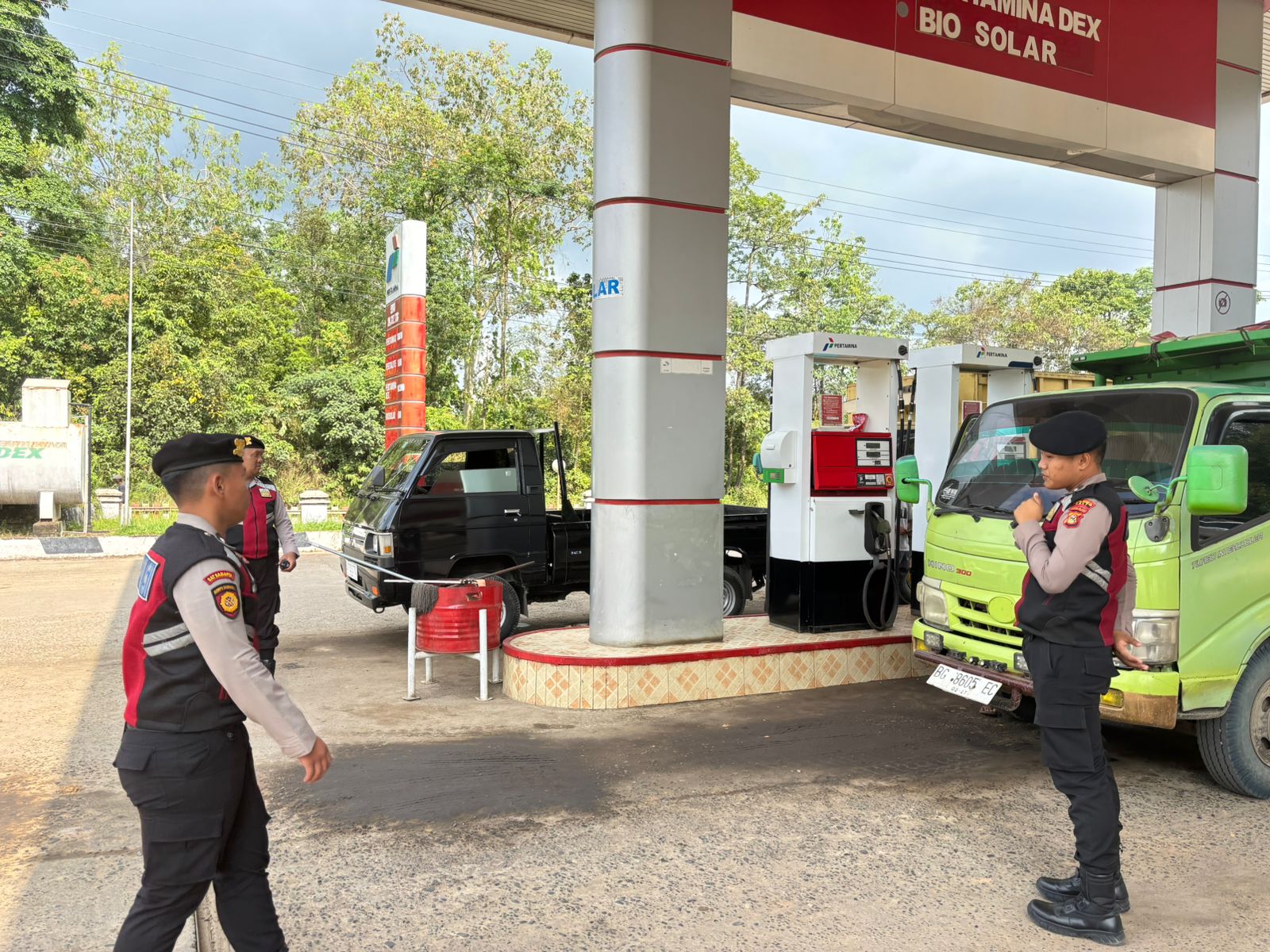 Sat Samapta Polres PALI Menggelar Patroli Menyasar Sejumlah Titik Rawan Khususnya di Sekitar SPBU