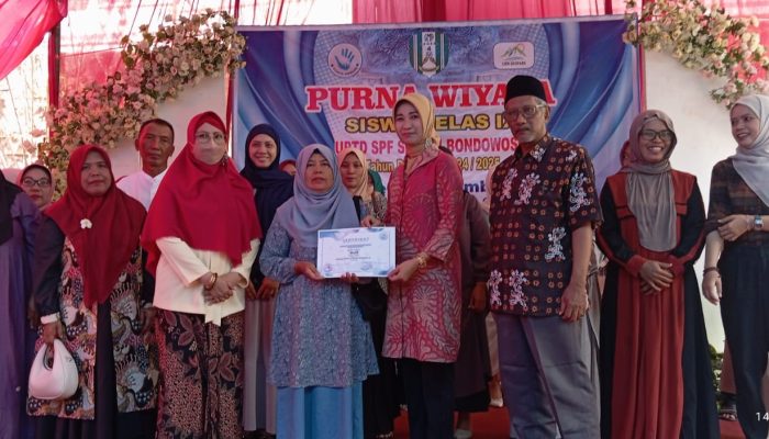 Purna Wiyata SMP Negeri 4 Bondowoso, Kadis Pendidikan Janjikan Komputer
