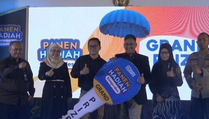 Semarak PHS BRI BO Jember Mobil Ertiga Diraih Nasabah Balung Lor