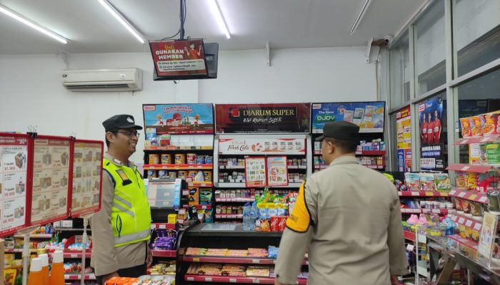 Ciptakan Kamtibmas Kondusif, Polsek Penukal Abab Gelar Apel Malam dan Patroli Rutin Wilayah