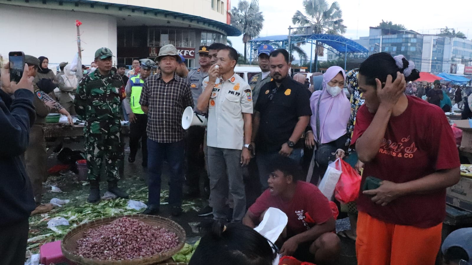 Tahapan Penegakan Perda Pasar PKL Sekitaran SGC, Satpol PP Masih Pantau Kepatuhan Jam Operasional