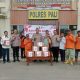 Kapolres PALI Salurkan 50 Paket Sembako untuk Tim Kebersihan dalam Rangka HUT Bhayangkara ke-79