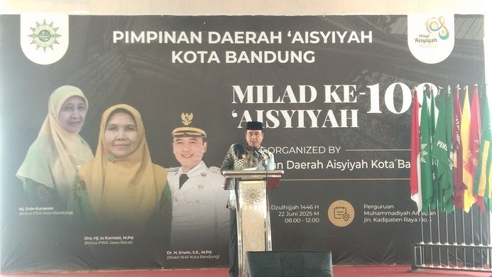 Milad Ke 108 Aisyiyah, Wakil Walikota Bandung Sampaikan Hal Ini: Peran Strategis Perempuan Dalam Pembangunan Kota Bandung