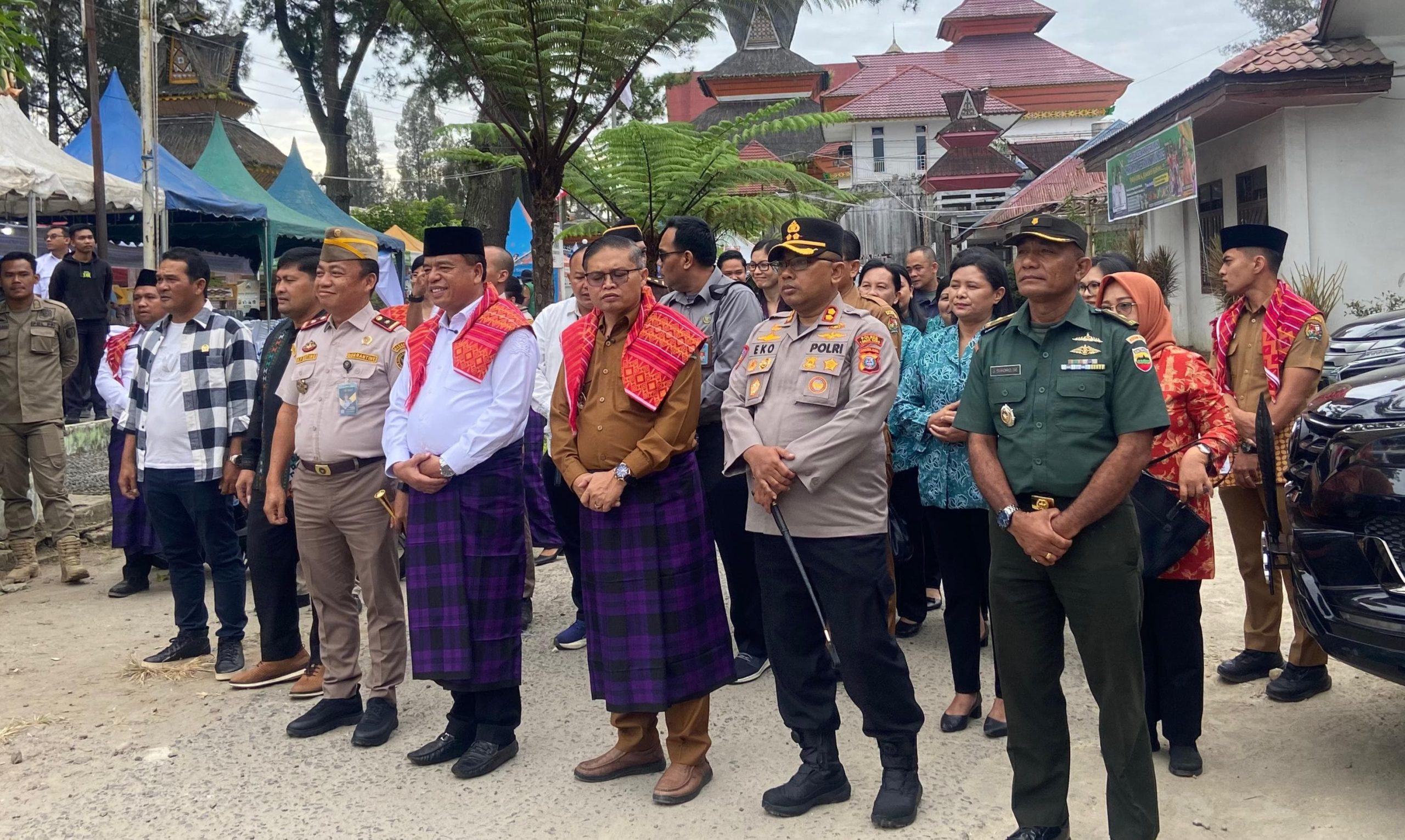 Bupati Karo buka Perayaan hari Krida Pertanian Kabupaten Karo TA 2025