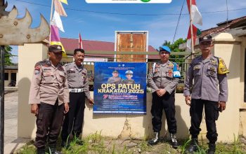 OPS Patuh  Krakatau 2025, Jajaran Polres Lampung Utara  Pasang  Banner  Himbauan