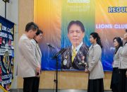 Serah Terima Jabatan Lions Club Bandung Lestari: Isye Gunawan Resmi Menjadi Presiden Lions Club Bandung Lestari