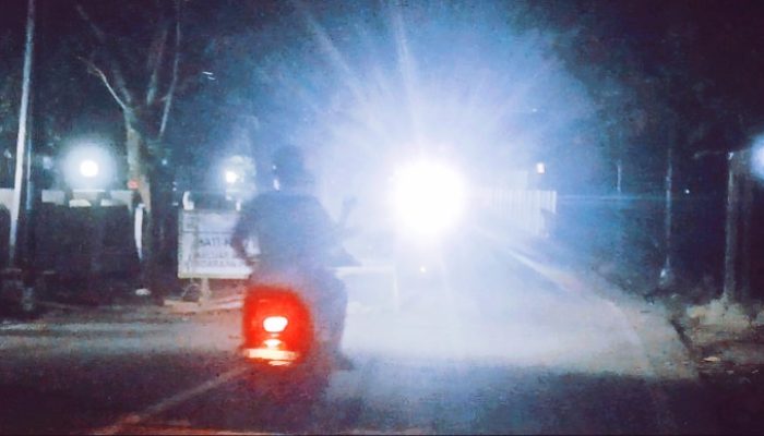 Jembatan Cipamingkis Kembali Dibuka untuk Uji Coba Kendaraan Roda Dua Setelah 5 Hari Ditutup