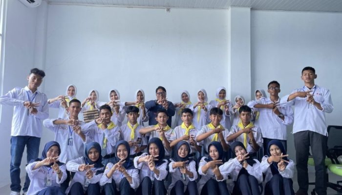 Workshop Public Speaking “The Power Of Your Voice : Suaramu, Senjatamu” Untuk meningkatkan Kepercayaan Diri PMR Wira se-Kota Lhokseumawe