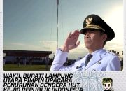 Wakil Bupati Lampung Utara  Pimpin Upacara  Penurunan  Bendera HUT  Ke- 80 RI